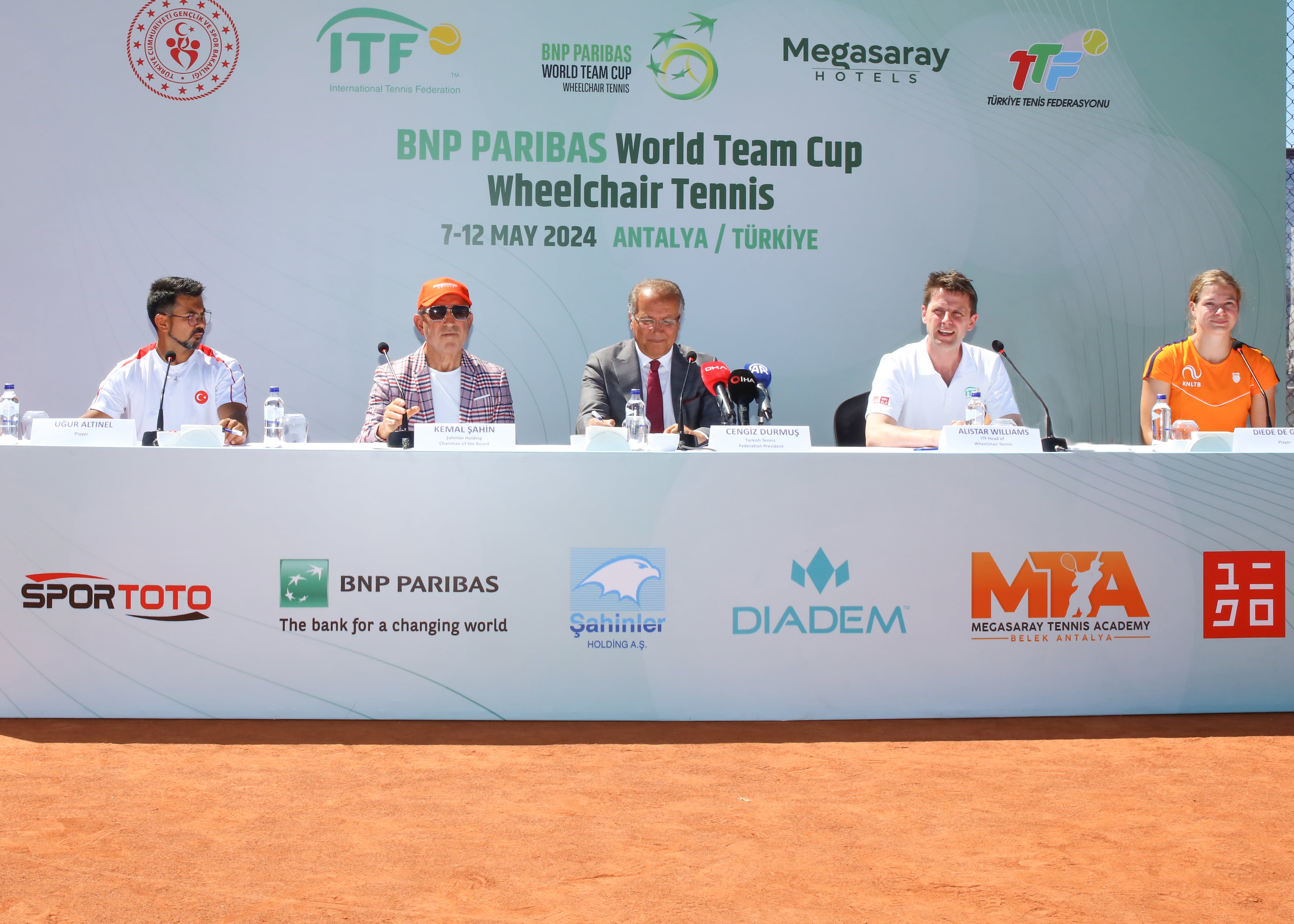 BNP_Paribas_World_Team_Cup.jpg